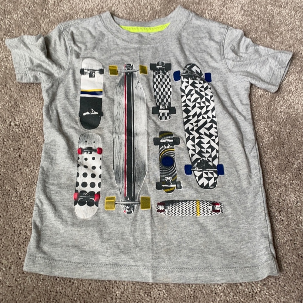 Gap boys short sleeve T-shirt size XS